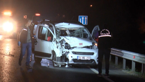 İstanbul - Büyükçekmece'de hafif ticari araçla çarpışan motosikletin sürücüsü hayatını kaybetti