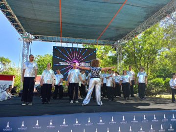 Engelleri dansla aşıyorlar