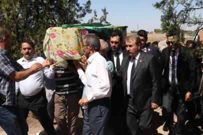 Destici, Eskişehir'de cenazeye katıldı