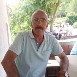 Rize’de devrilen kamyonetin sürücüsü öldü