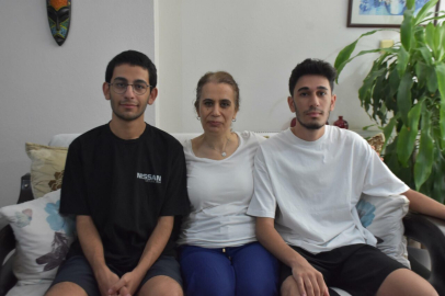 Birlikte sınava hazırlanan iki kardeş, aynı üniversitede aynı bölümü kazandı