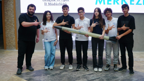 Roket tasarlayan liselilerin hedefi TEKNOFEST şampiyonluğu