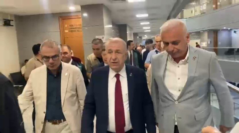 İstanbul- Ümit Özdağ, adliyeye geldi -1