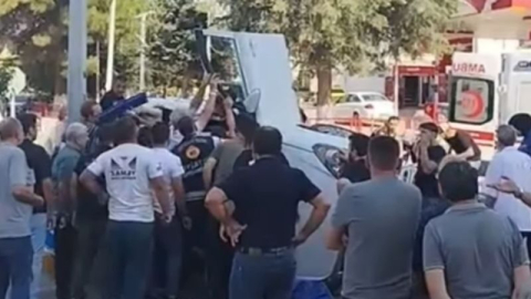 Otomobilin içine giren arı, kazaya yol açtı