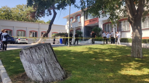 İstanbul- Zeytinburnu'nda hastane bahçesinde silahlı saldırı -1