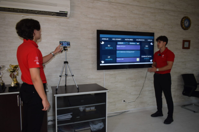 Öğretmenlerinin babasını ALS'den kaybetmesinden etkilenip uygulama geliştirdiler