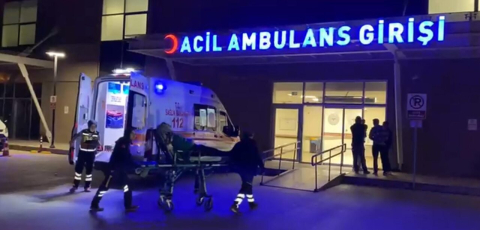 Düğünde tavuk döner ve pilav yiyen 92 kişi hastanelik oldu