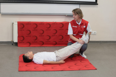 Kızılay’dan okullarda ilk yardım rehberi