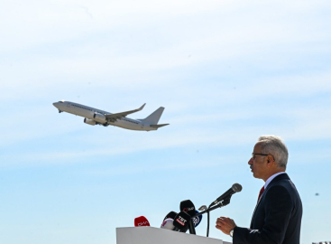 Bakan Uraloğlu: İstanbul Havalimanı, 1624 uçuş ile Avrupa’daki en yoğun havalimanı oldu