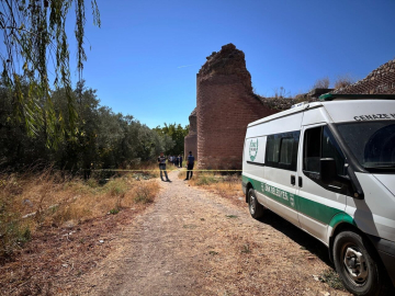 İznik'te tarihi surların dibinde erkek cesedi bulundu