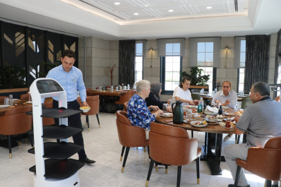 Kayseri mutfağının yöresel lezzetlerini 'MSM' isimli robot taşıyor