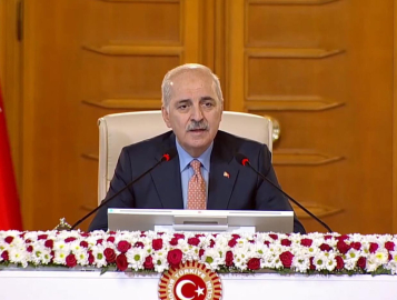 'Terörsüz Türkiye' komisyonu, akademisyenleri dinledi