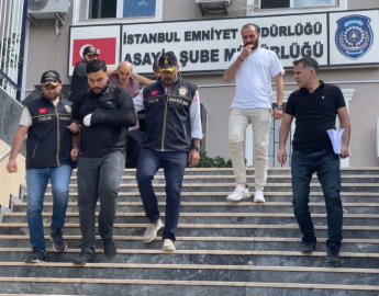 İstanbul - Güngören'de eski eşini darbettiği sırada uyaran komşusunu bıçaklayan şüpheliler yakalandı