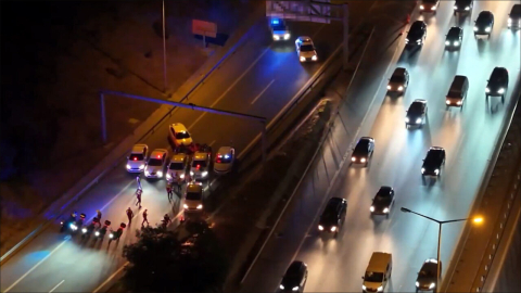 Bakan Yerlikaya: Trafik güvenliğini tehlikeye düşüren 17 motosiklet sürücüsü yakalandı