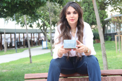 İRAN'LI OYUNCU Niloufar Rosa Ghodsifar TÜRKİYEDE TİCARETE GİRDİ