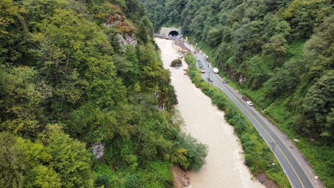 Rize’de selin yaraları sarılıyor (2)