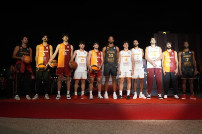Galatasaray Adası’nda görkemli forma lansmanı gecesi