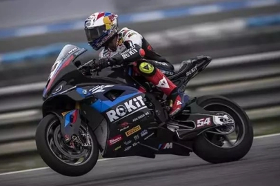 Toprak Razgatlıoğlu, kariyerindeki ilk Aragon zaferini kazandı