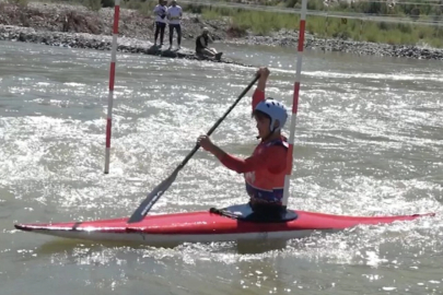 Akarsu Slalom Kano Türkiye Kupası Yarışları Erzincan’da başladı