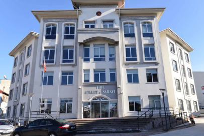 İzmir'de, bebeğini gömdüğü iddia edilen anne ile 4 yakınına gözaltı