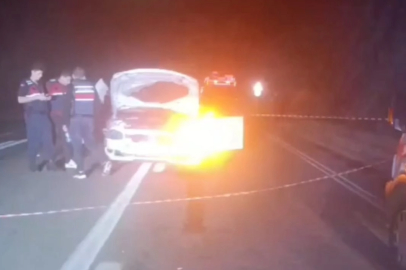 Mersin’de otomobil, kamyona çarptı: 1 ölü, 1 yaralı