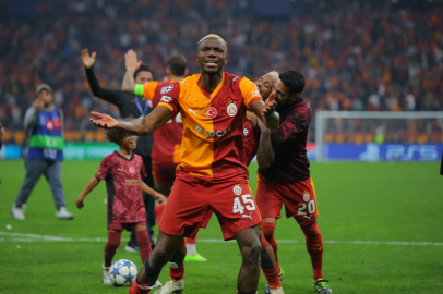 Victor Osimhen: Buradaki hedeflerimizi gerçekleştirebilecek kalitedeyiz