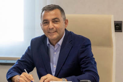 Geçici olarak görevden uzaklaştırılan tutuklu Manavgat Belediye Başkanı Kara, CHP'den istifa etti