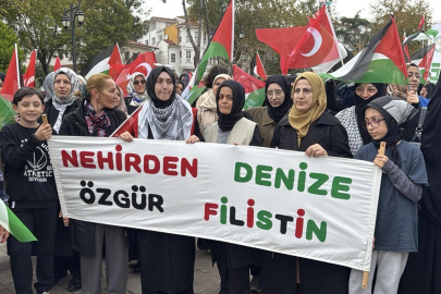 Tekirdağ'da Küresel Sumud Filosu'na destek eylemi