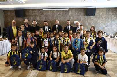 Fenerbahçe’nin ‘Her Deplasman Bir Okul’ projesi Samsun’dan başladı