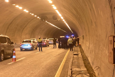 Ankara’da otomobilin içerisinde silahlı kavga: 1 ölü, 1 yaralı