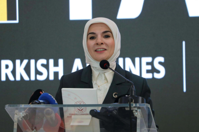 Bakan Göktaş: THY, 20 yılda hayata geçirdiği stratejik programlarla kadın pilot sayısını 50 kat artırdı