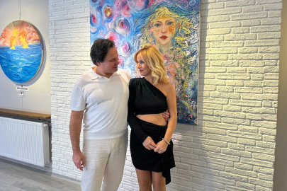 Berna Gencebay’dan ‘Romantizmin Altın Çağı’ sergisi