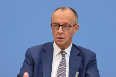 Almanya Başbakanı Merz: Tüm tarafları kalıcı barışın yolunu açmaya çağırıyoruz