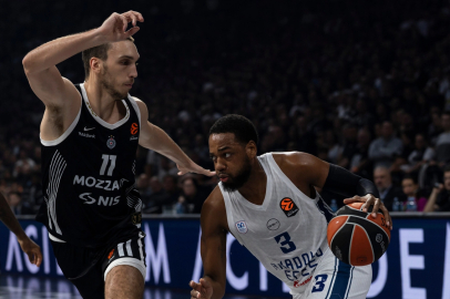 Partizan – Anadolu Efes: 93-87