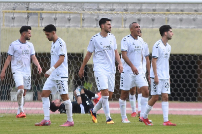 Altay darmadağın oldu