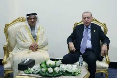 Cumhurbaşkanı Erdoğan, BAE Veliaht Prensi Mansur bin Zayed El Nahyan ile görüştü