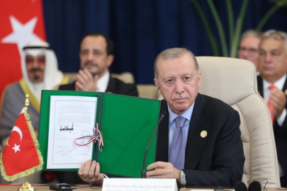 Cumhurbaşkanı Erdoğan, ‘Barış için Şarm El-Şeyh Zirvesi’ne katıldı