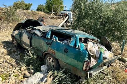 Otomobil şarampole yuvarlandı; karı-koca öldü