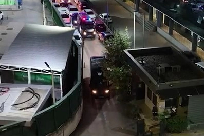 Bursa merkezli 5 ilde 'Çirkinler' ve 'Daltonlar' suç örgütü üyelerine operasyon: 16 tutuklu