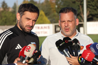 Kayserispor Teknik Direktörü Djalovic: Takım olarak çok daha güçlü hale geleceğiz