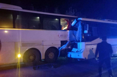 Sinop'ta servis otobüsü ile yolcu otobüsü çarpıştı: 13 yaralı