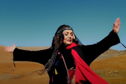 Beste Makinası Gülperi Öztürk’ten Yeni Tekli: “İncilerin Mi Dökülür”