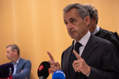 Sarkozy’nin 1 yıllık hapis cezası kesinleşti