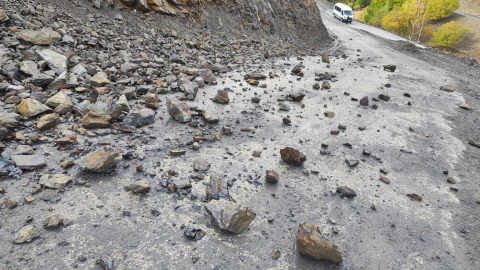 Batman'da yağış sonrası heyelanlar nedeniyle 25 köy ve 30 mezra yolu ulaşıma kapandı