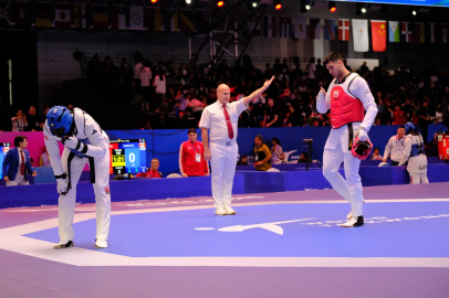 Hatice Kübra İlgün ve Emre Kutalmış Ateşli, Dünya Taekwondo Şampiyonası’na veda etti