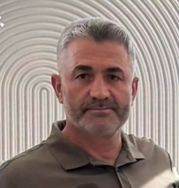 Karşı yöne geçen otomobil, iki araçla çarpıştı: 1 ölü, 4 yaralı (2)