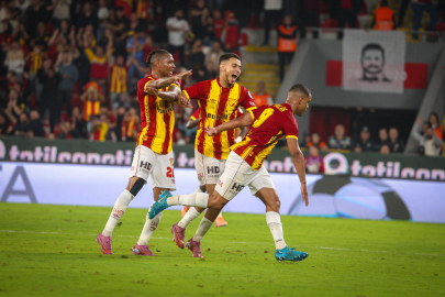 Göztepe lider Galatasaray'a misafir olacak