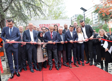 Küçükçekmece’nin ilk konsept parkı açıldı