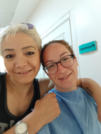 Ablasından sonra Figen öğretmen de erken teşhisle kanseri yendi