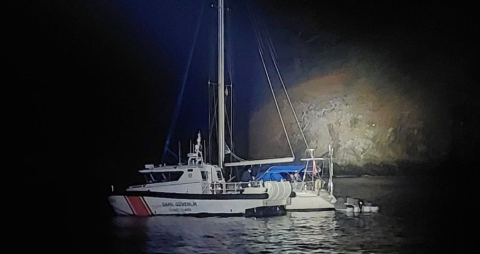 Fethiye'de 4 göçmen kaçakçısıyla 35 düzensiz göçmen yakalandı